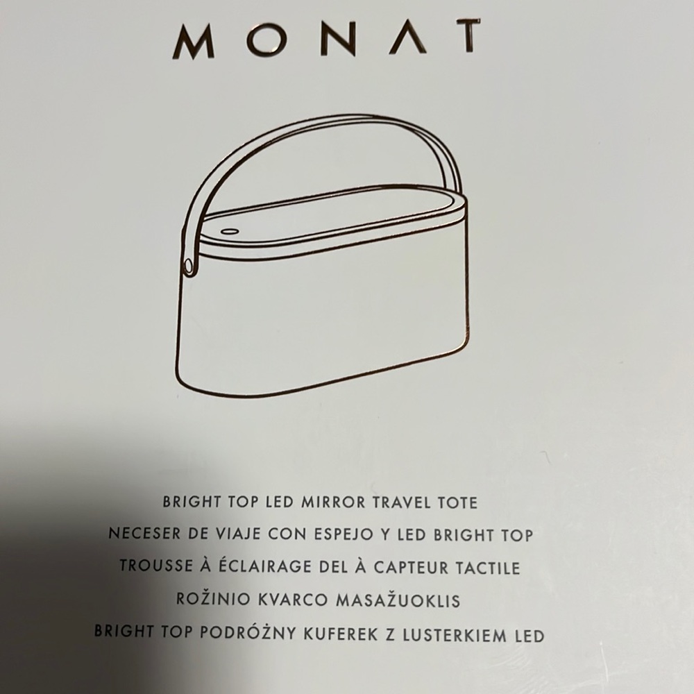 Monat LED mirror travel tote.
